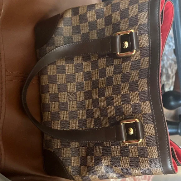 Louis Vuitton Brown Damier Ebene Tote with Red Interior - Picture 4 of 16